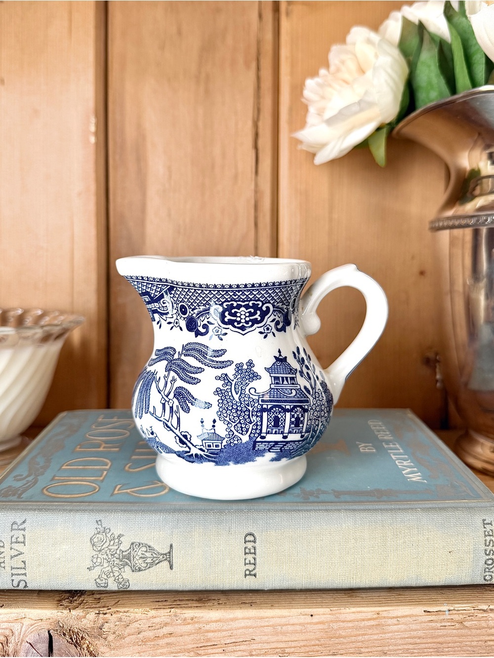 Vintage Churchill of England Blue Willow Creamer